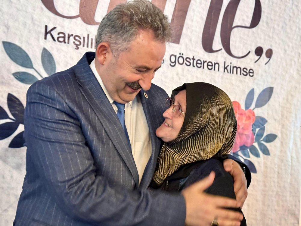 ANNELER GÜNÜ PROGRAMIMIZDA FEDAKAR ANNELERİMİZLE BULUŞTUK