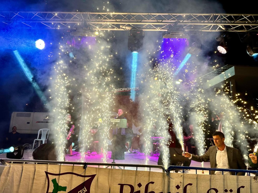 FESTİVALLER ŞEHRİ AYBASTI