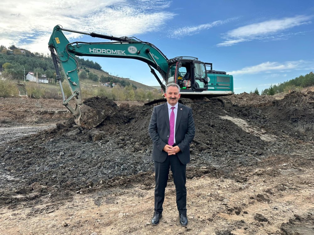 GÖLET DİP TEMİZLİK ÇALIŞMALARI DEVAM EDİYOR