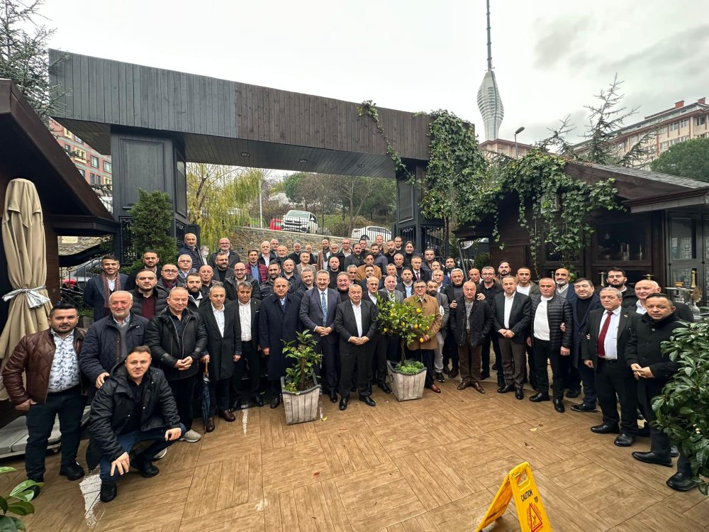 İSTANBULDA İŞ ADAMLARIMIZ STK TEMSİLCİLERİMİZ İLE BİR ARAYA GELDİK