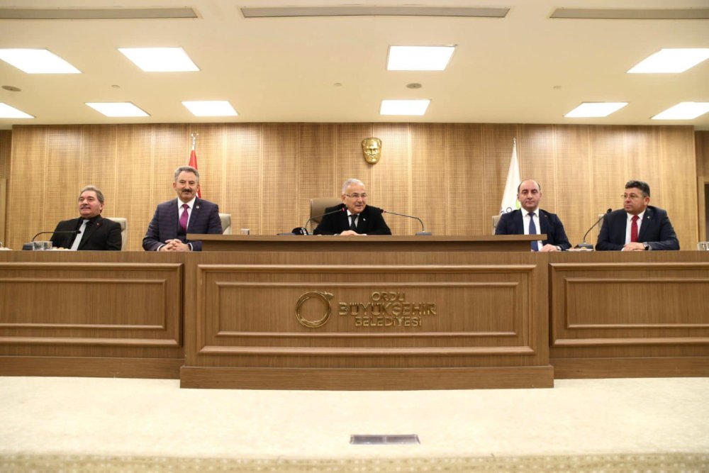 ORDU BÜYÜKŞEHİR BELEDİYE BAŞKANIMIZI AYBASTI HEYETİ OLARAK ZİYARET ETTİK