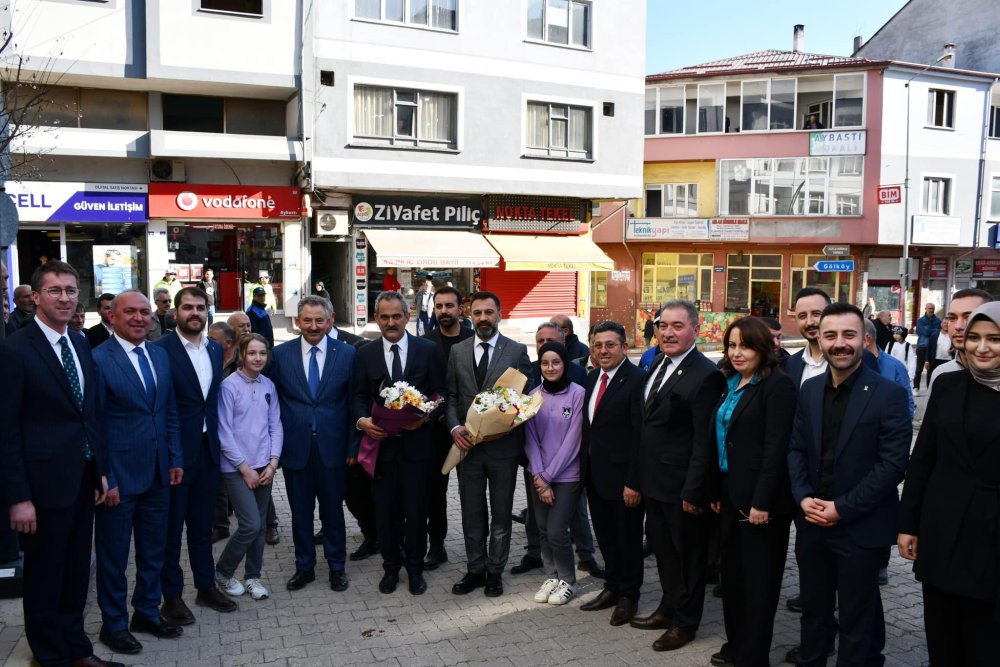 ZİYARETLERİNİZ VE DESTEKLERİNİZ İÇİN TEŞEKKÜR EDİYOR, ŞÜKRANLARIMI SUNUYORUM