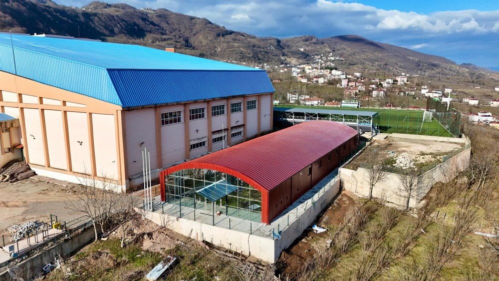 YARI OLİMPİK KAPALI YÜZME HAVUZUMUZ İLÇEMİZE KAZANDIRDIK